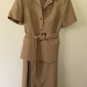 Le Suit. Skirt suit with belt. Size 10. Skirt length 34 “.